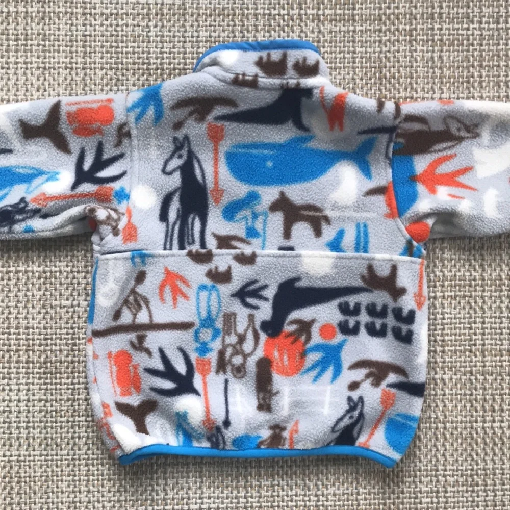 Patagonia Fleece Pullover (size 12-18m)